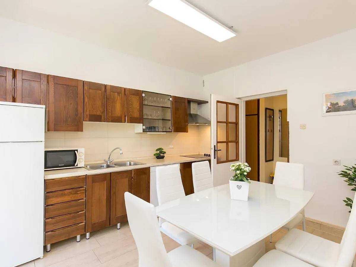 Apartment Loredana Poreč 0*,