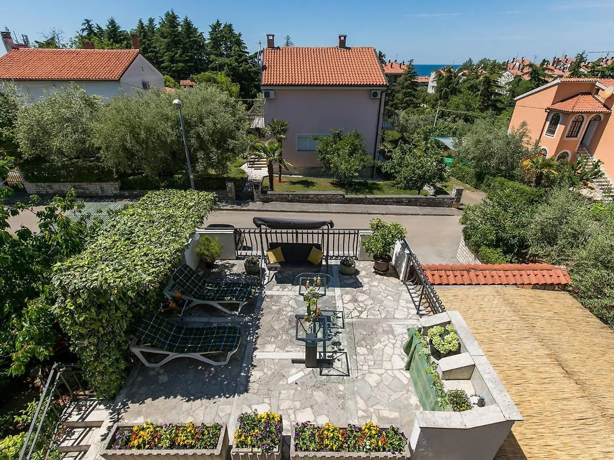 Apartment Loredana Porec